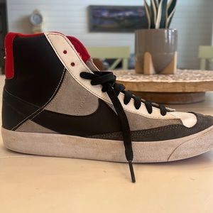 These are Nike blazer mids and I really like they just aren't my size.